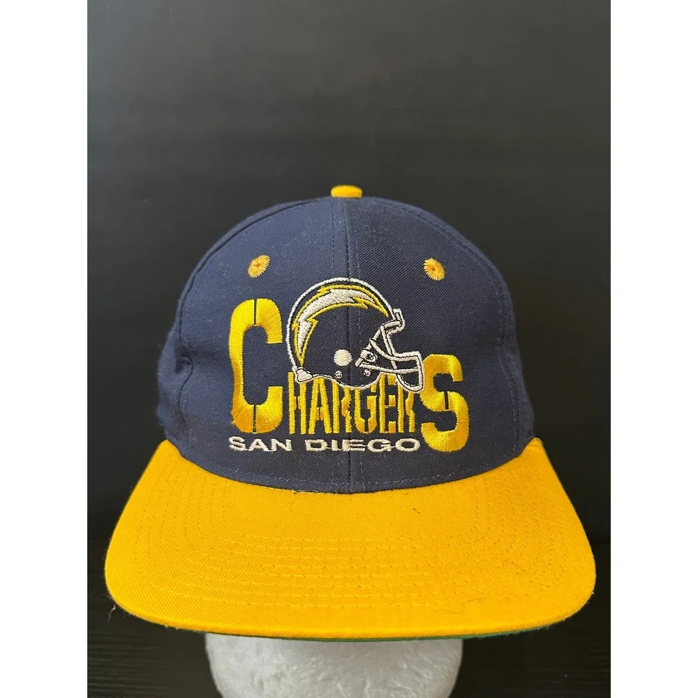 Vintage San Diego Chargers Team NFL‎ Snapback Hat Navy Blue Yellow Flat Brim Cap
